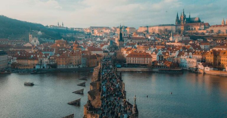unde te cazezi in praga