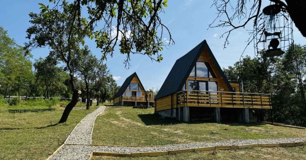 cabana a frame de inchiriat IezerVenture